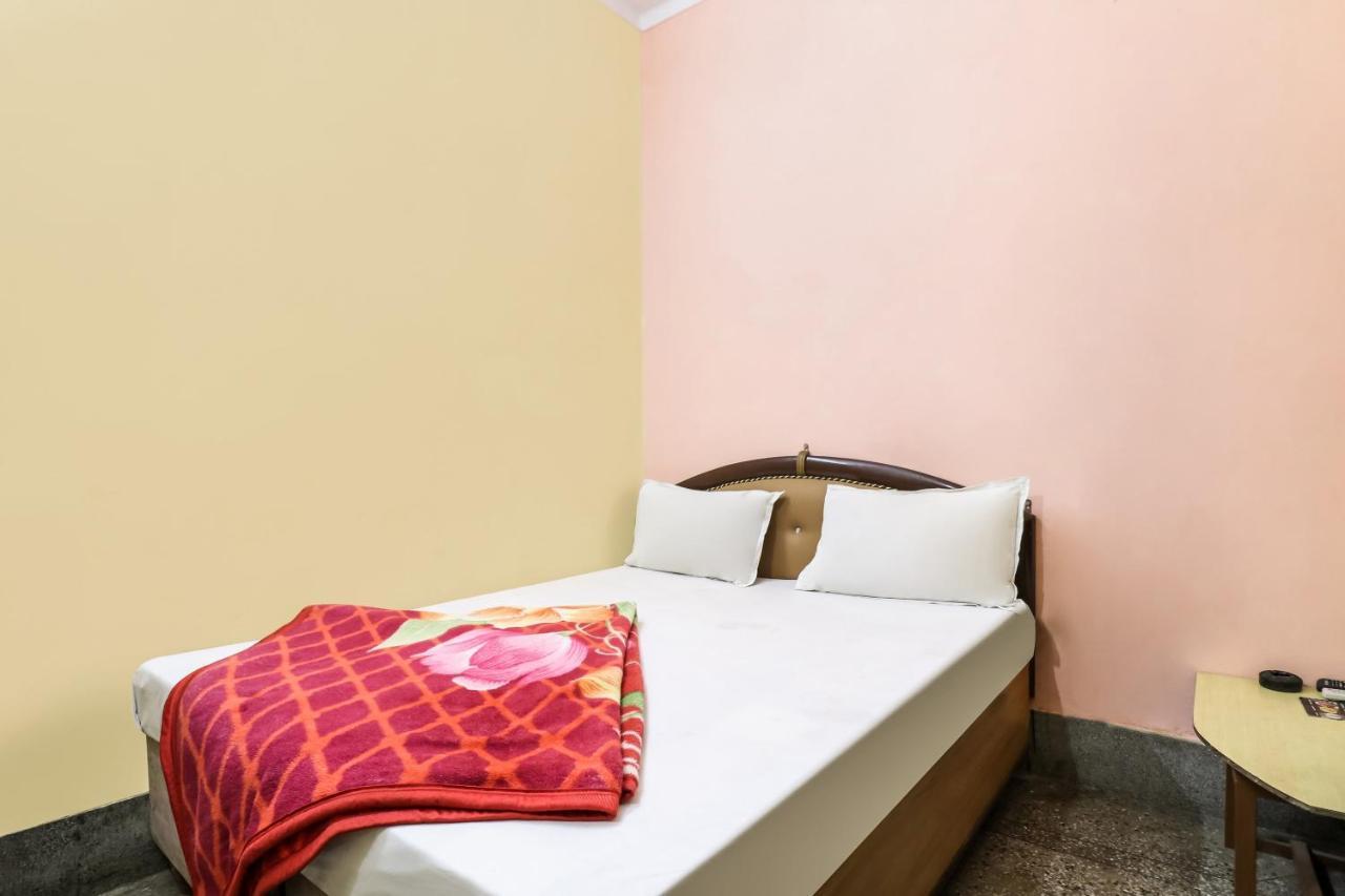 SPOT ON 38315 Bhagirathi Guest House SPOT Haridwār Extérieur photo